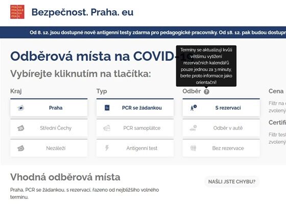 The COVID-19 test site finder on bezpecnost.praha.eu, with filters for region, test type and booking